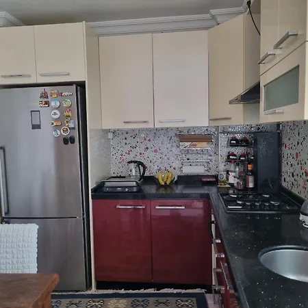 A Single In Home, одноместная комната в доме, Simple, Habitación Individual *
